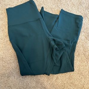 Lululemon align crop